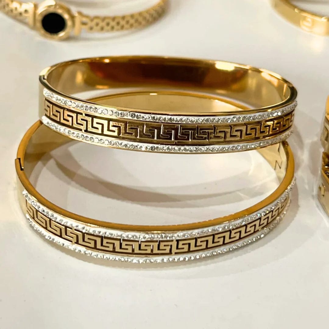 luxurious waterproof fendi gold bangle luxurious waterproof fendi gold bangle